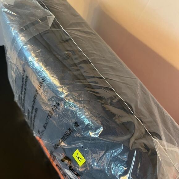 AMAZON KING SIZE NAVY SHEETS NEW NEVER OPENED - Picture 3 of 3